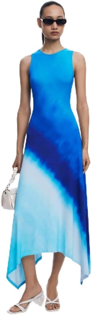 Pavo Monitor Arm installed on a wooden desk with monitor adjusted to eye level