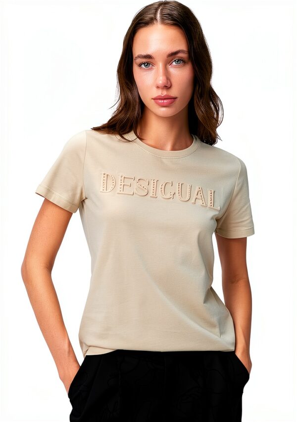 T-shirt Donna Desigual logo 3D strass colori disponibili