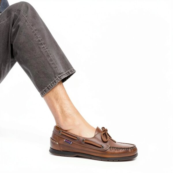 Scarpa da barca Sebago Schooner Crazy Horse Marrone Tan 12-4